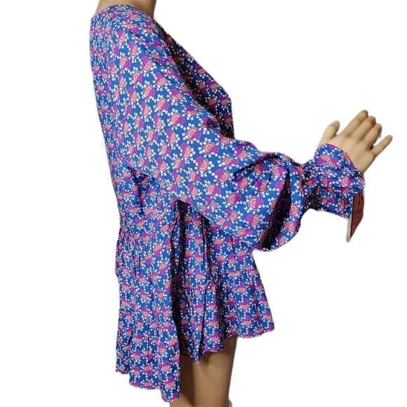 Jane and Delancy peasants long sleeve flowy rayon blouse. - Picture 5 of 17